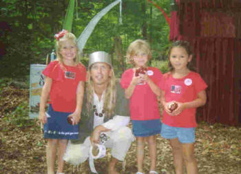 Ray, as Johnny Appleseed, with the Apple Dancers