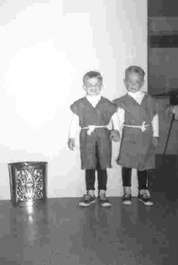 Ray's stage debut, as an elf at age 6